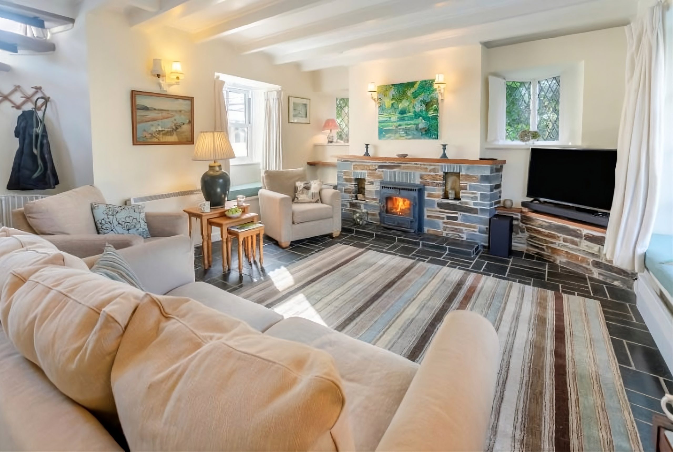 Lounge area